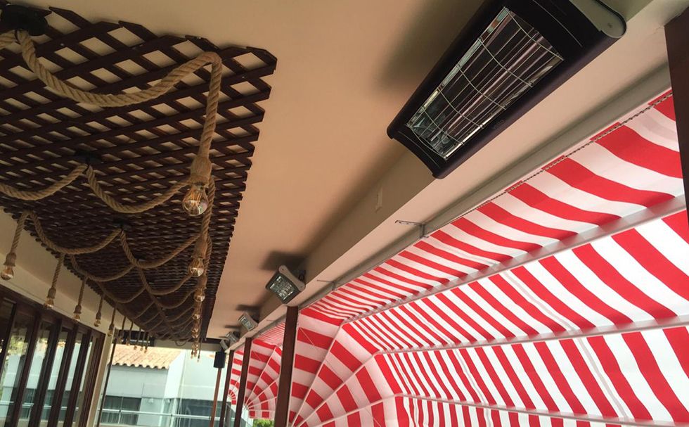 Panou radiant infrarosu Veito AERO S 2500 W , patru trepte de putere + telecomanda _ STOC EPUIZAT