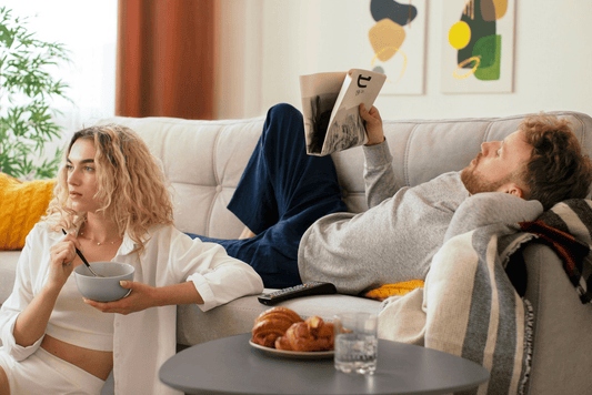 Amenajare living apartament mic pentru mai mult spațiu